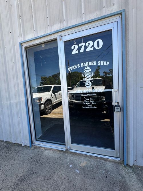 2720 Highway 12, Vidor, TX, 77662-3418 | Card Image