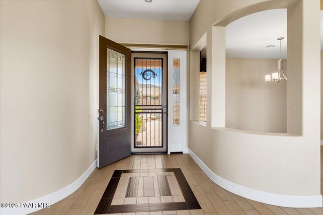 Foyer Entry | Image 6