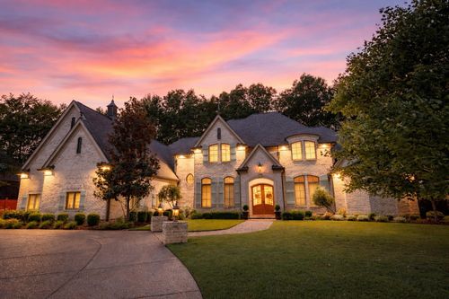 547 Lambs Brook Ln, Collierville, TN, 38017-2263 | Card Image