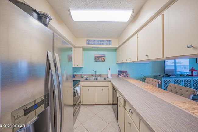 Kitchen | Image 9
