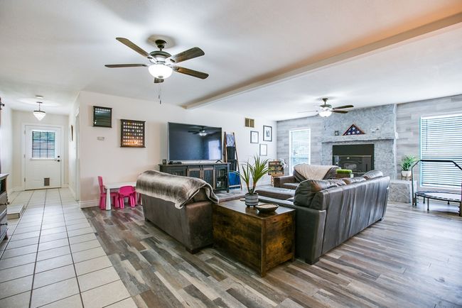 104 Largent Ave, House other with 4 bedrooms, 2 bathrooms and 2 parking in Ballinger TX | Image 10