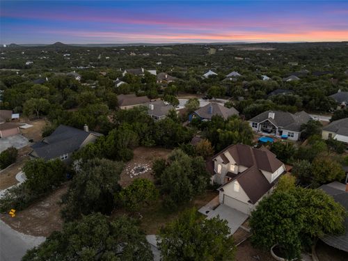 72 Crazy Cross Rd, Wimberley, TX, 78676-2135 | Card Image