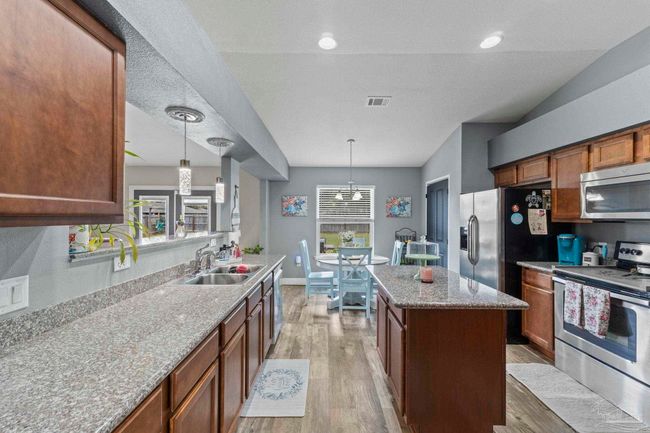 3942 Flour Mill Cir, House other with 4 bedrooms, 2 bathrooms and 2 parking in Pace FL | Image 14