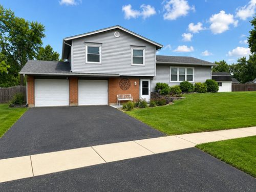 425 Ardglass Ct, Bolingbrook, IL, 60440-2129 | Card Image