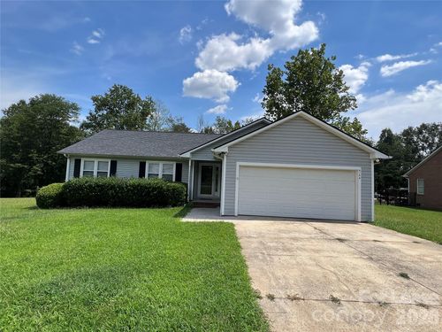 4144 Sim Chick Ln, Maiden, NC, 28650-9095 | Card Image