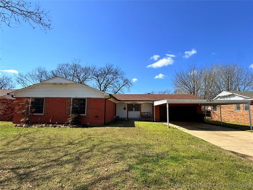 1737 Winchester St, Ardmore, OK, 73401-1769 | Card Image