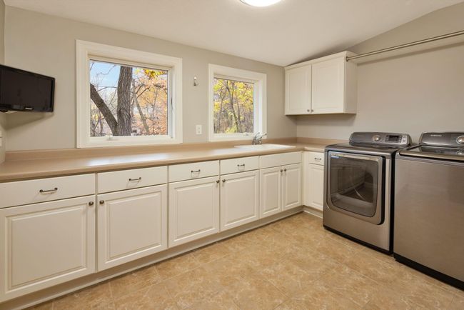 11636 Timberline Rd, House other with 5 bedrooms, 5 bathrooms and null parking in Minnetonka MN | Image 34