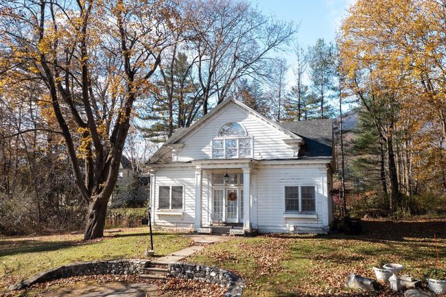3309 3321 Main Street, House other with 11 bedrooms, 9 bathrooms and null parking in Manchester VT | Image 21