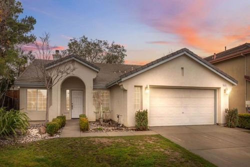 2251 Fairhaven Dr, Hollister, CA, 95023 | Card Image