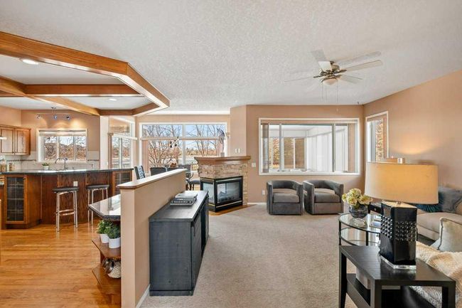 54 Chapala Crescent Se, Home with 3 bedrooms, 2 bathrooms and 4 parking in Calgary AB | Image 5