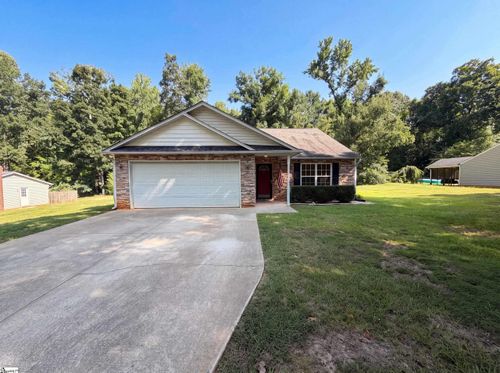 102 Hayworth Avenue, Clinton, SC, 29325 | Card Image