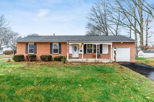 893 Hunt Valley Dr, Reynoldsburg, OH, 43068-1656 | Card Image