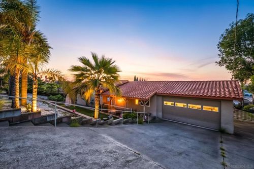 7948 Shalamar Dr, El Cajon, CA, 92021-3624 | Card Image