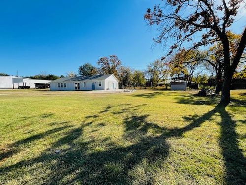 28 Country Club Blvd, Canadian, OK, 74425-0027 | Card Image