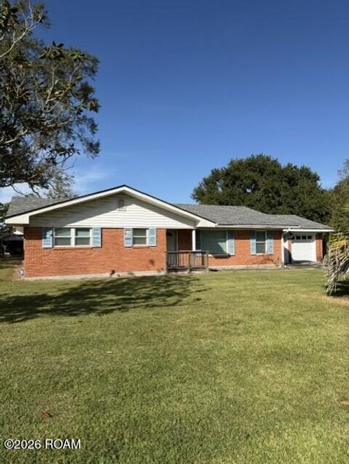 207 Katy Cir, Franklin, LA, 70538-9747 | Card Image