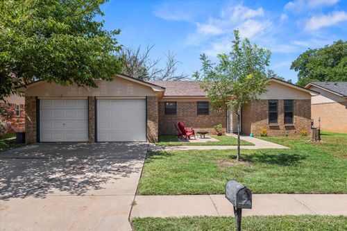 2310 79th St, Lubbock, TX, 79423-2322 | Card Image