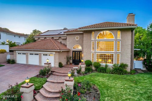 29621 Ridgeway Dr, Agoura Hills, CA, 91301-4148 | Card Image
