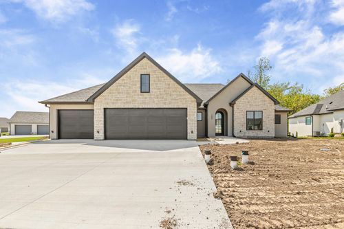 105 Cruden Bay Dr, COLUMBIA, MO, 65201-5840 | Card Image