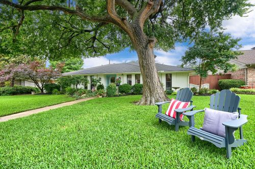 311 Canyon Valley Dr, Richardson, TX, 75080-1935 | Card Image