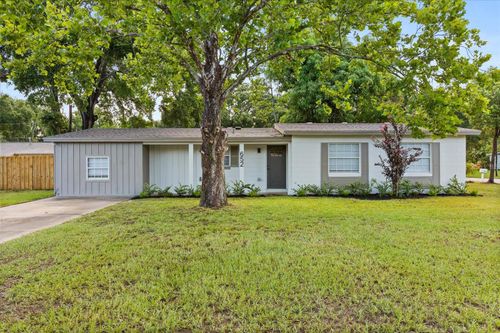 652 Sherwood Ct, Altamonte Springs, FL, 32701-5428 | Card Image