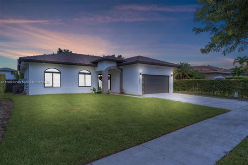 16051 Sw 138th Ter, Miami, FL, 33196-6440 | Card Image