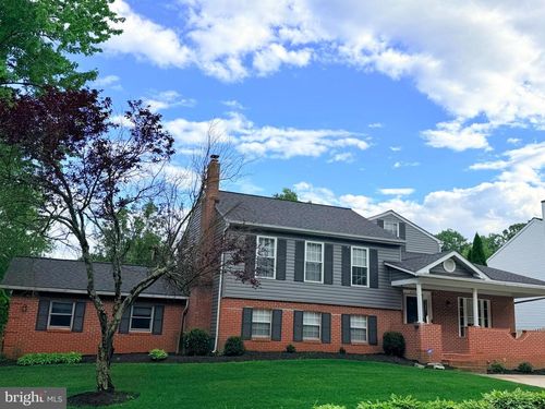 6055 Adcock Ln, HANOVER, MD, 21076-1055 | Card Image