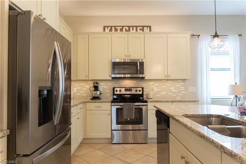 11518 Golden Oak Ter, Fort Myers, FL, 33913-9170 | Card Image
