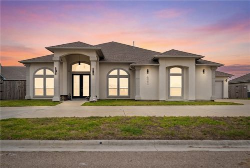 4041 Ranch Lake Dr, Corpus Christi, TX, 78413-1301 | Card Image