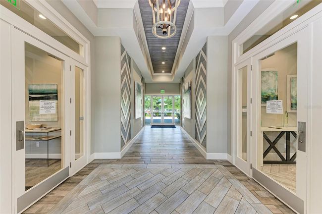 Entrance inside the amenity center | Image 66