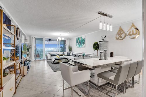 apt-610-2671 S Course Dr, Pompano Beach, FL, 33069-6317 | Card Image