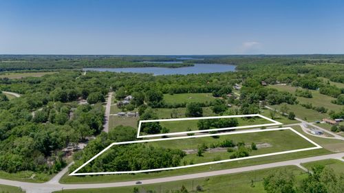 466 Commercial St, Aldrich, MO, 65601 | Card Image