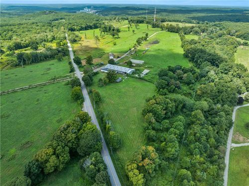 114 Wintechog Hill Road, No Stonington, CT, 06359 | Card Image