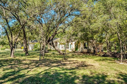 111 N Showhorse Dr, Liberty Hill, TX, 78642-3928 | Card Image