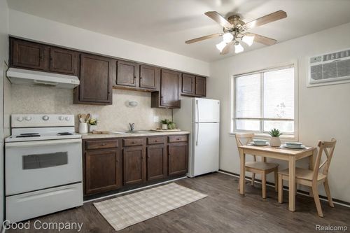 1834 Mill St, Lincoln Park, MI, 48146-2487 | Card Image