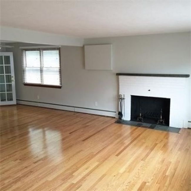 41 - 41 Loomis St, Condo with 3 bedrooms, 2 bathrooms and 2 parking in Cambridge MA | Image 8