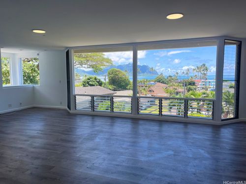 47-218 Kamehameha Hwy, Kaneohe, HI, 96744-4734 | Card Image