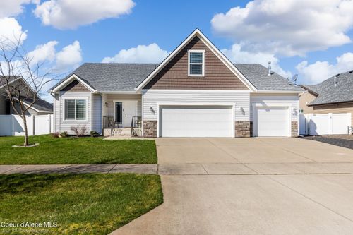 8337 N Boysenberry Loop, Hayden, ID, 83835-5119 | Card Image