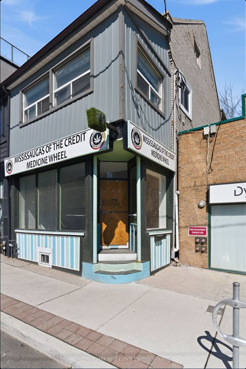 41 Roncesvalles Ave, Toronto, ON, M6R2K4 | Card Image
