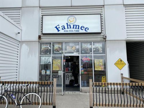 222 Lansdowne Ave, Toronto, ON, M6K3C6 | Card Image