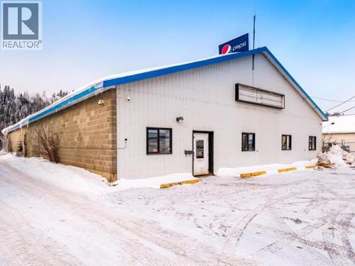 115 Copper Rd, Whitehorse, YT, Y1A2Z7 | Card Image