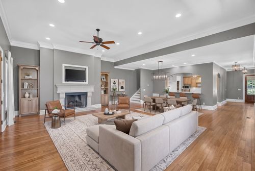 a-4100 Oriole Pl, Nashville, TN, 37215-3514 | Card Image