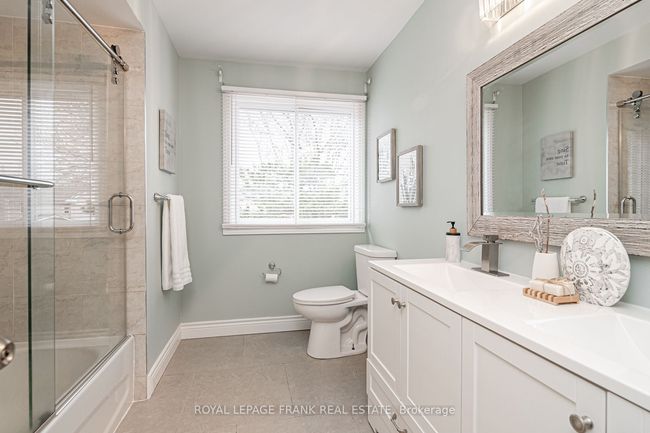 750 Pascoe Crt, House other with 5 bedrooms, 5 bathrooms and 6 parking in Oshawa ON | Image 31