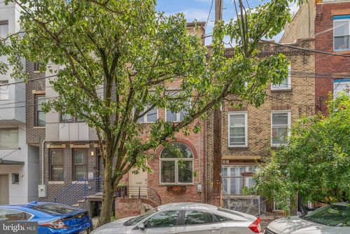 226 W Wildey St, PHILADELPHIA, PA, 19123-2235 | Card Image