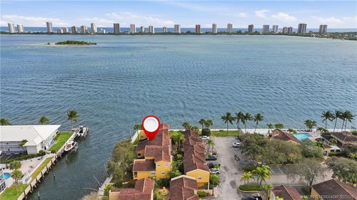 apt-202-1155 Lake Shore Dr, West Palm Beach, FL, 33403-2888 | Card Image