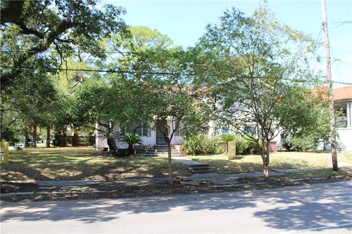 4602 Franklin Ave, New Orleans, LA, 70122-6110 | Card Image