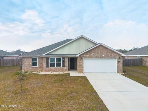1021 Enclave Cir, Long Beach, MS, 39560-1387 | Card Image