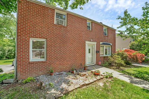 668 Scarsdale Rd, Yonkers, NY, 10707-1328 | Card Image