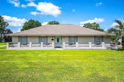 10517 Buxton Rd, Saint Amant, LA, 70774-4206 | Card Image