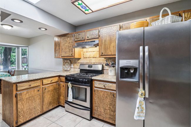 236 Cooper Dr, House other with 3 bedrooms, 2 bathrooms and null parking in Hurst TX | Image 12