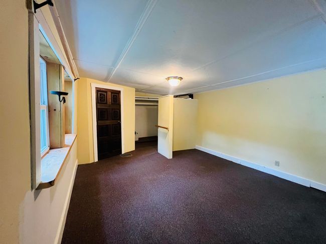64 York Street, House other with 3 bedrooms, 2 bathrooms and null parking in Lyndon VT | Image 14